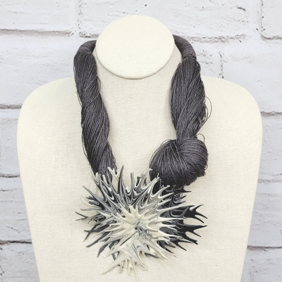 Unique Designer Transparente Statement Necklace - Picture 9 of 11